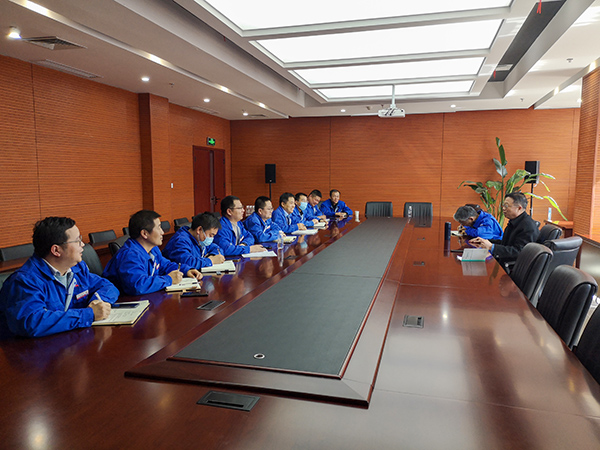 3月14日，渭河彬州化工公司質(zhì)量、環(huán)境、職業(yè)健康安全管理體系認(rèn)證工作會順利召開。(副圖）.jpg